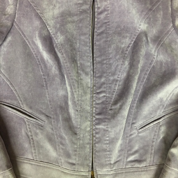 Lavender Jacket - Picture 4 of 4